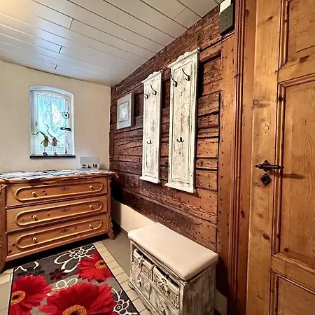 Rustikales Studio-Apartment Blockstube Im Haus Selma Großschönau Buitenkant foto