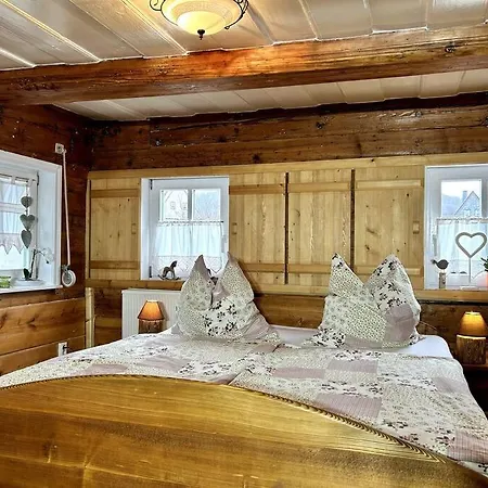 Rustikales Studio-Apartment Blockstube Im Haus Selma Großschönau Buitenkant foto