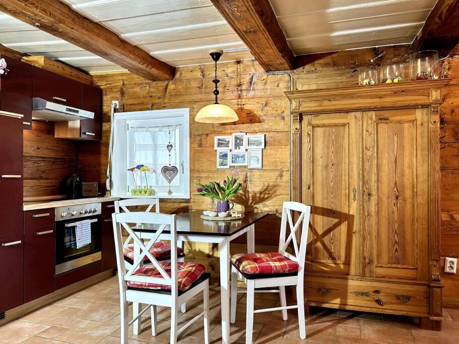 Rustikales Studio-apartment Blockstube Im Haus Selma * Grossschoenau